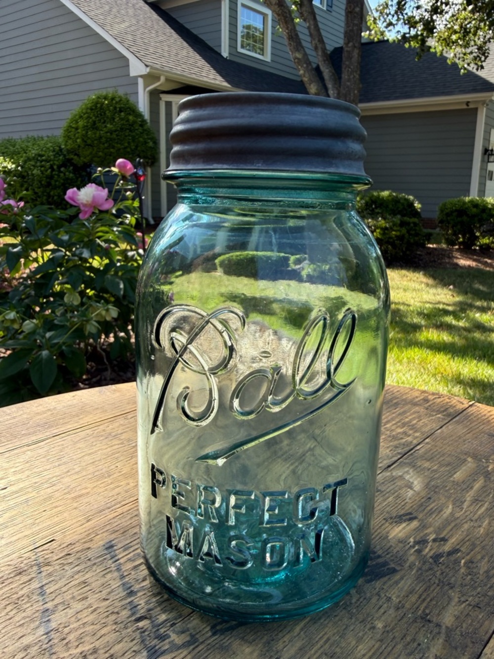 Antique Ball Perfect Mason Aqua Blue Glass Jar with Zinc Lid from 1910-1923